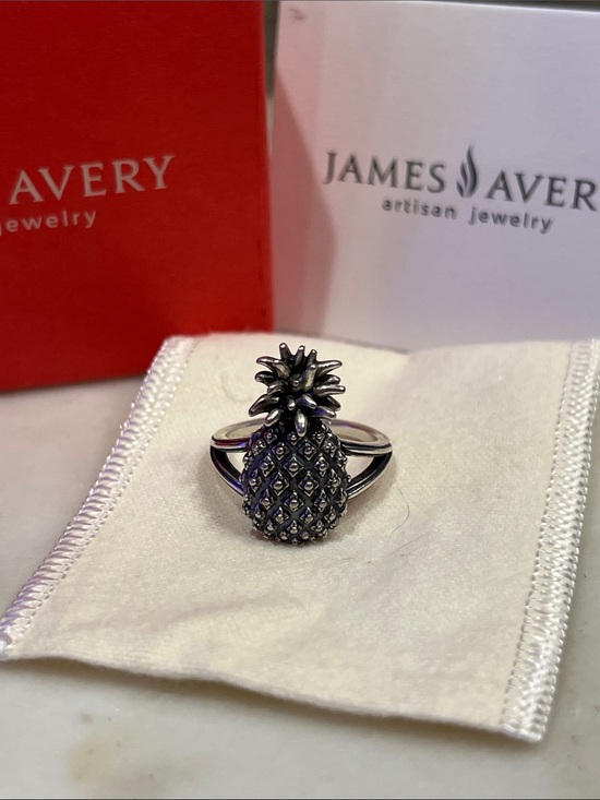 James Avery Jewelry - James Avery Silver Pineapple Ring - silver 925